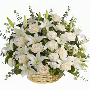 10 White Lilies 20 White roses basket