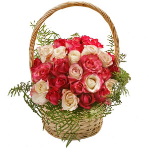 18 Pink and white roses basket
