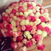40 Pink and white roses basket